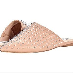 NWT NEVER WORN STEVE MADDEN PINPOINT MULES